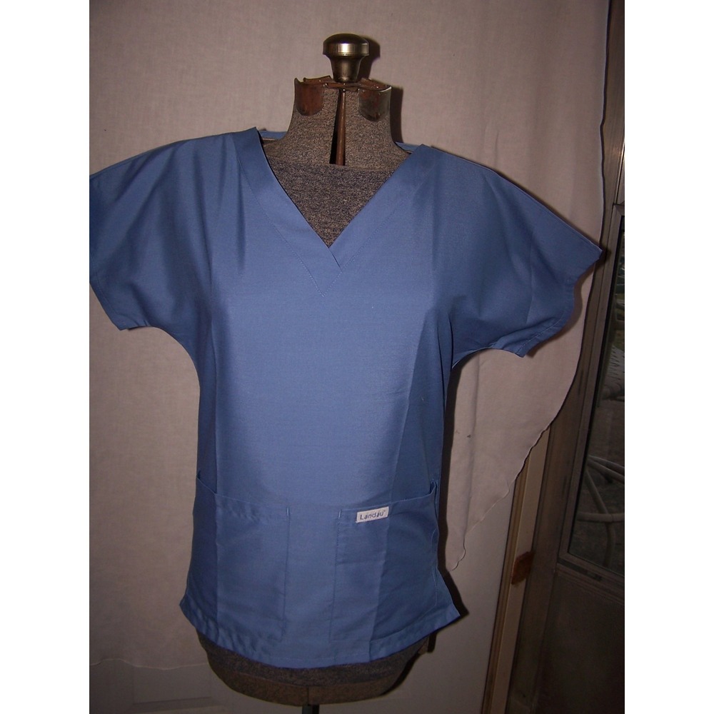 Landau. Unisex Scrub V-Neck Top (8219). . Color Navy (BCP).XSmall .NEW W/POCKETS